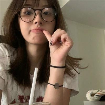 最是海棠绽放时